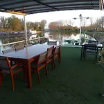 B&B Barge Johanna
