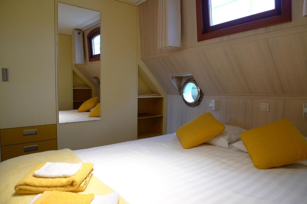 Couette-café Barge Johanna